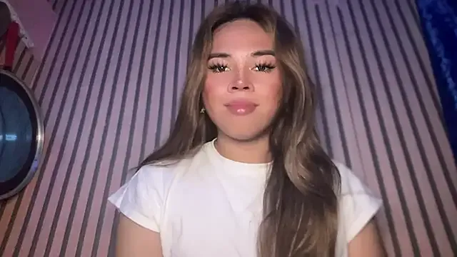 missdirtyhot_ – webcam model profile photo Image 19