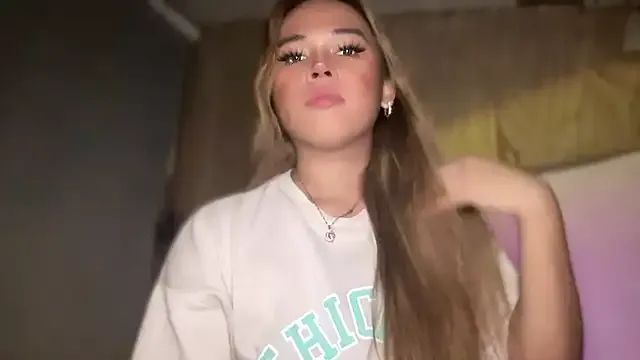 missdirtyhot_ – webcam model profile photo Image 2