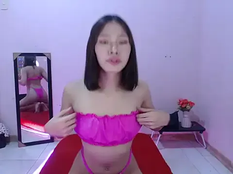 _chanMOMO_ – webcam model profile photo Image 12