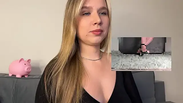 Yui-Ch – webcam model profile photo Image 13