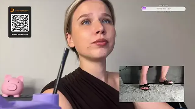 Yui-Ch – webcam model profile photo Image 8