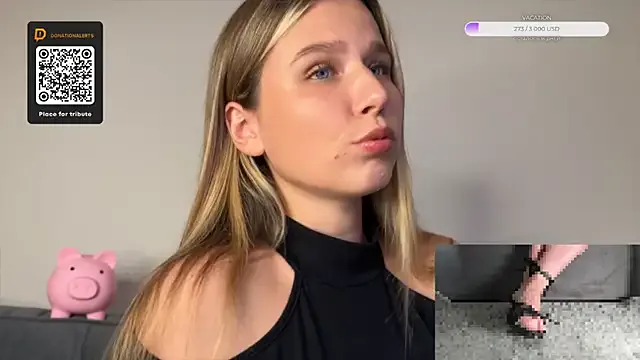 Yui-Ch – webcam model profile photo Image 9