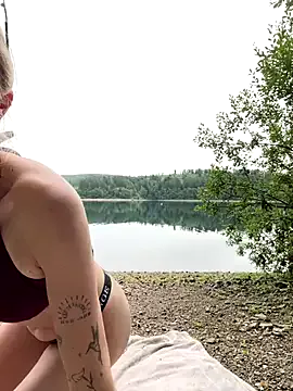 Ana_Lingus – webcam model profile photo Image 2