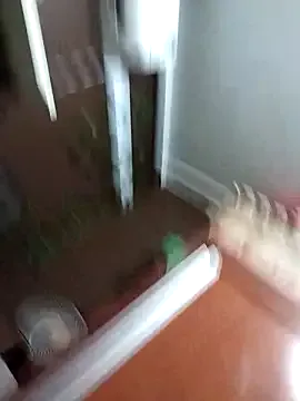 roouse – webcam model profile photo Image 9