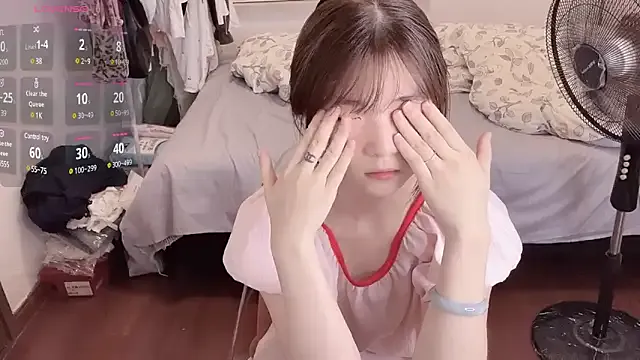 -_MiaQueen_- – webcam model profile photo Image 5