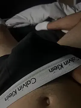h0rnyguy001 – webcam model profile photo