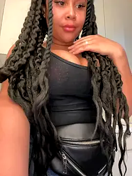 HaileyDiana Image 19
