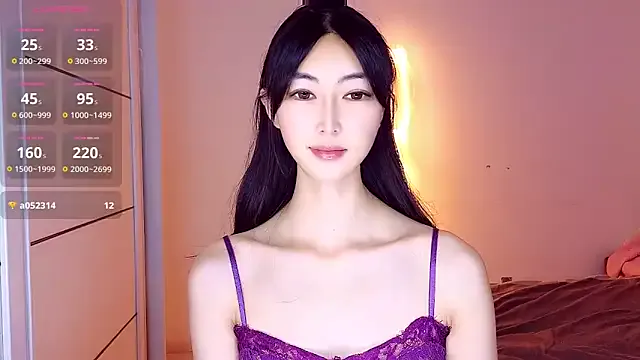 ElizaLuxe – webcam model profile photo Image 7