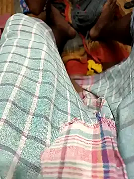 Yourhotybhabhi – webcam model profile photo Image 3