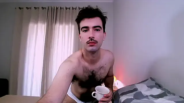 roouse – webcam model profile photo Image 8
