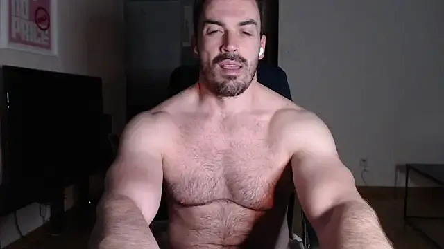  – webcam model profile photo Image 4