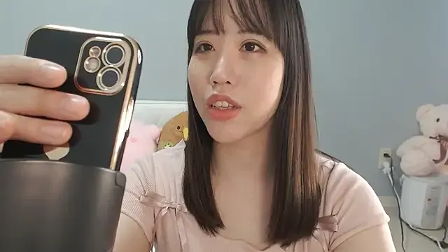 Mia--meow – webcam model profile photo Image 5