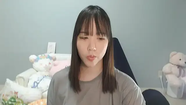 Mia--meow – webcam model profile photo Image 9