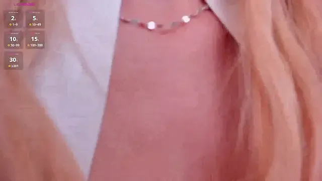 roouse – webcam model profile photo Image 9