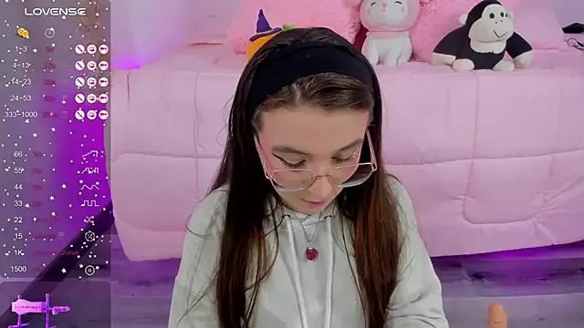 Enyeld_ruru – webcam model profile photo Image 9