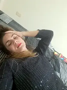 -_MiaQueen_- – webcam model profile photo Image 16