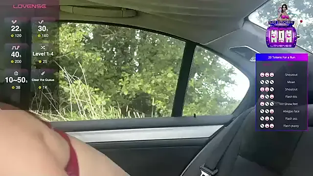 Yui-Ch – webcam model profile photo Image 5