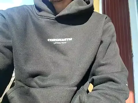 ManaMi-maru – webcam model profile photo Image 3