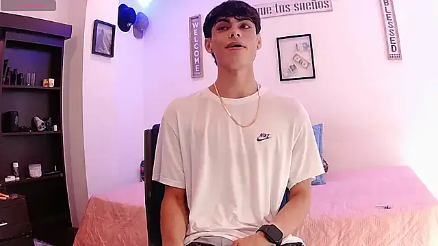 Horny_pratiksha – webcam model profile photo Image 17