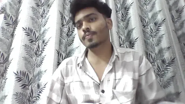 HotBella- – webcam model profile photo Image 3