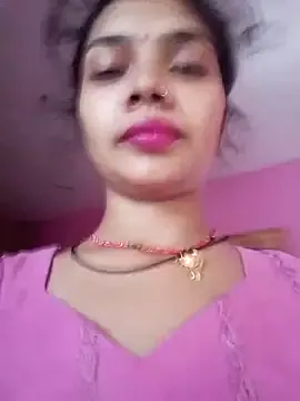 hina_porn – webcam model profile photo Image 3