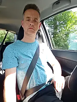 PumaShyXD – webcam model profile photo Image 10