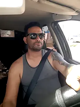 _MiaQueen_ – webcam model profile photo Image 9