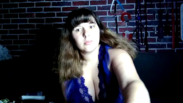 _Alice_1 – webcam model profile photo Image 16