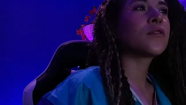 zui_lu cam model Image 7