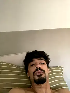 Megu_Melon – webcam model profile photo Image 12