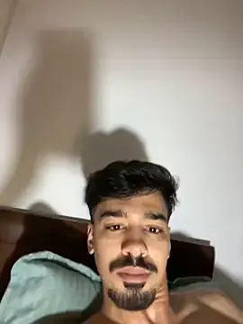 Megu_Melon – webcam model profile photo Image 13