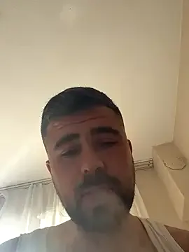 Pink-Pussy-Russian-Girl – webcam model profile photo Image 3