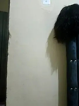 AnishaBee – webcam model profile photo Image 13