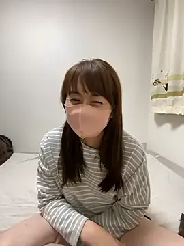 _chanMOMO_ – webcam model profile photo Image 3