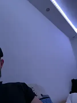 Garima_G – webcam model profile photo Image 3