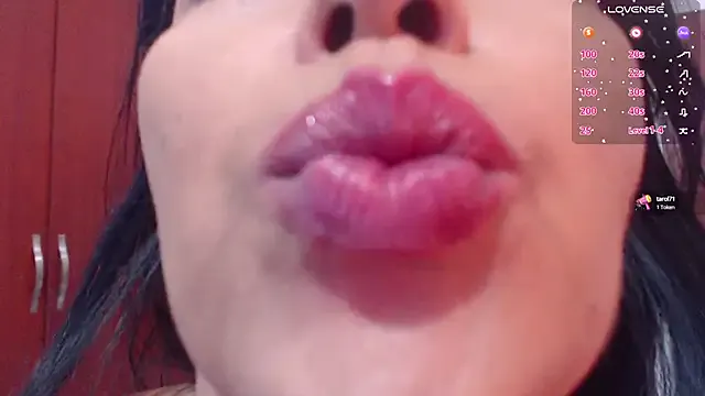 hornystepmommy Image 2