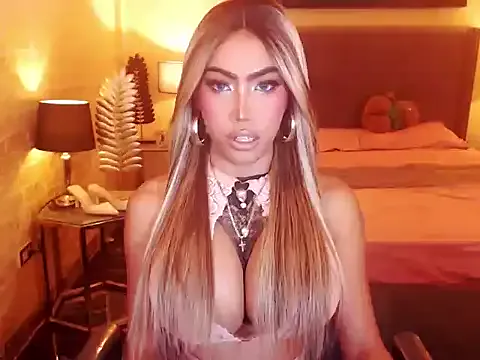 EvieEvans – webcam model profile photo Image 6