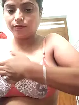 Mia--meow – webcam model profile photo Image 3