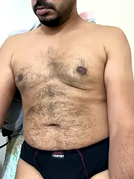 roouse – webcam model profile photo Image 8