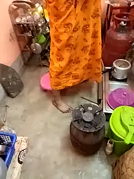 Queen_sofiyaa – webcam model profile photo Image 5