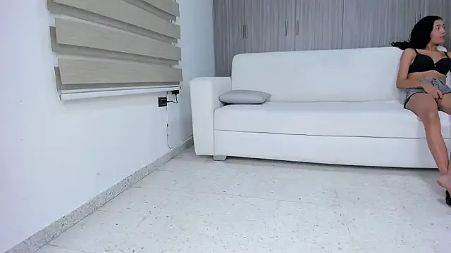 winter11 – webcam model profile photo Image 17