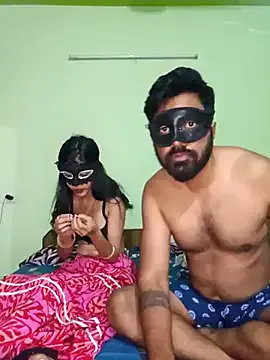 maataaan – webcam model profile photo Image 13
