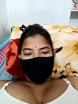 roouse – webcam model profile photo Image 8