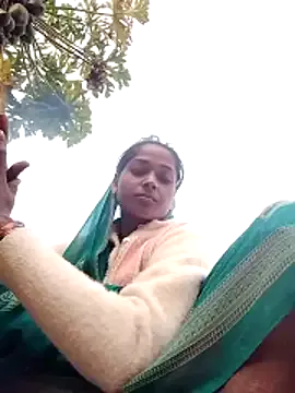 TianaTinn – webcam model profile photo Image 18