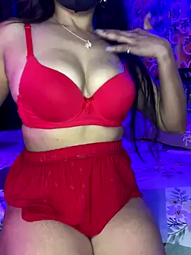Scarlett – webcam model profile photo Image 4