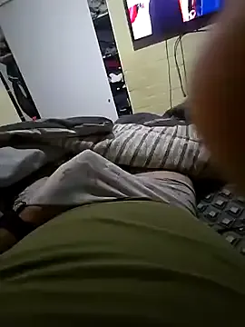 zui_lu – webcam model profile photo Image 5