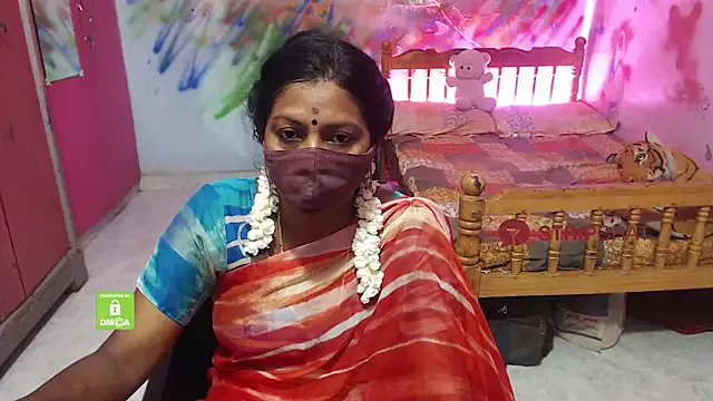 Megu_Melon – webcam model profile photo Image 7