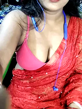 oxo_yuna_oxo – webcam model profile photo Image 2