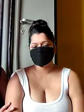 Garima_G – webcam model profile photo Image 9