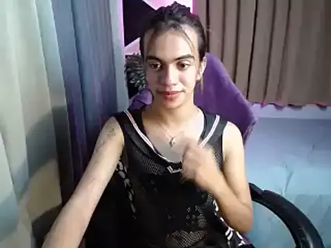 Shiny_Jennifer – webcam model profile photo Image 7